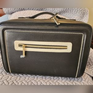 Estee Lauder black faux leather train case / cosmetic bag - NWOT